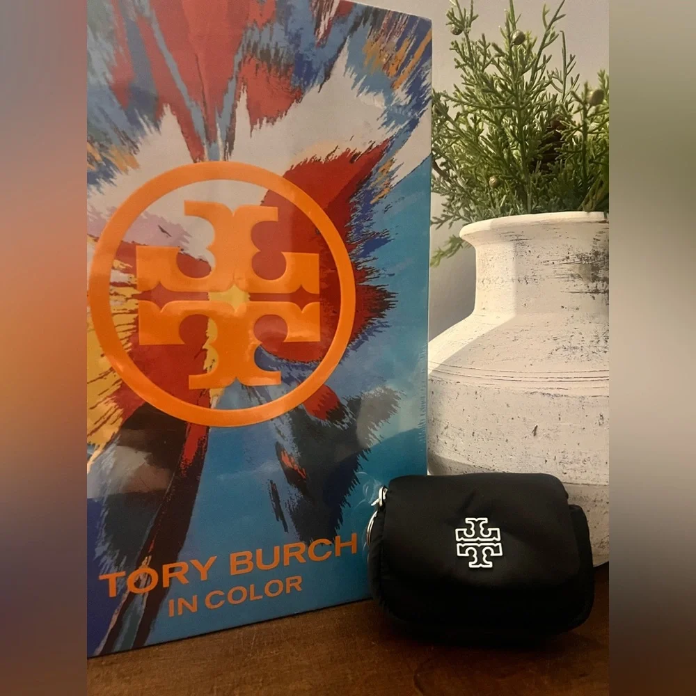 Tory Burch Britten Puffy Card Case (NWT)